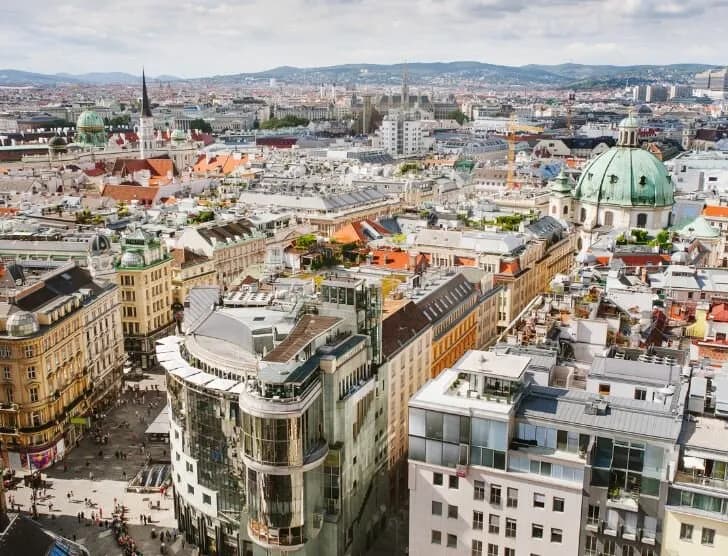 Gdzie kupić pamiątki w Wiedniu? Odkryj najciekawsze miejsca i oferty