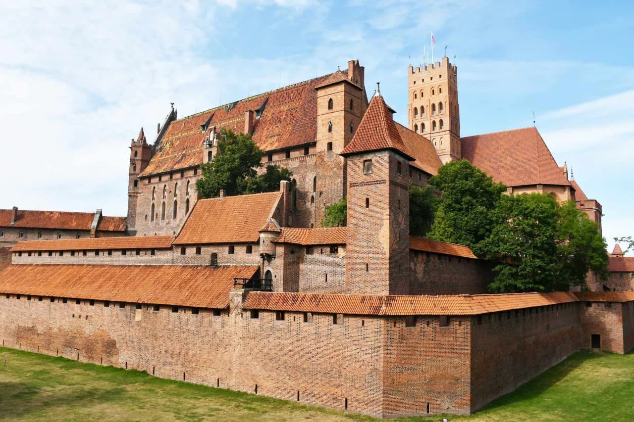Malbork gdzie zjeść - odkryj najlepsze restauracje i smaki miasta